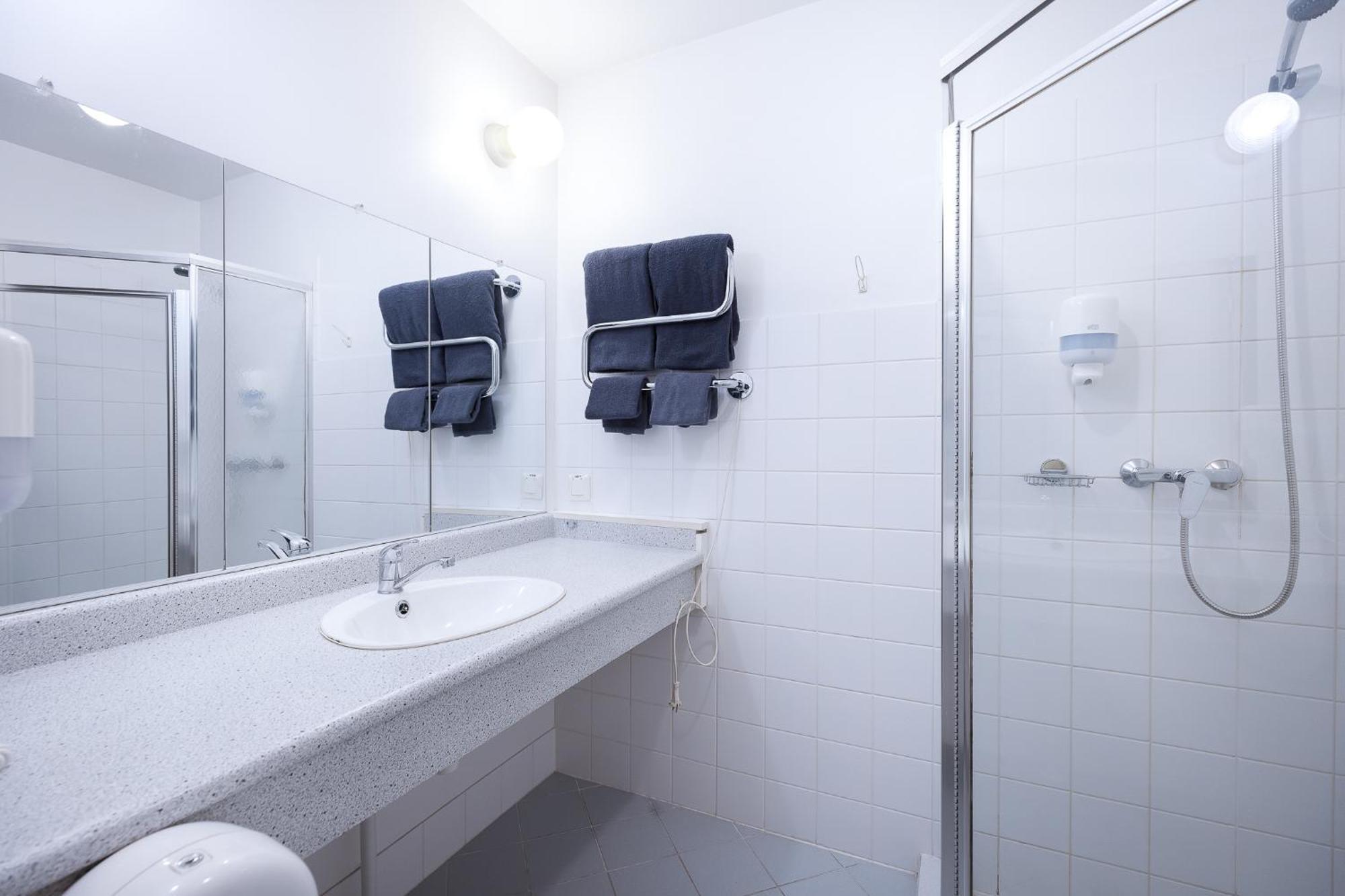 Peoleo Hotell Laagri Exteriér fotografie
