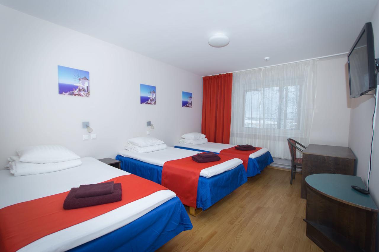 Peoleo Hotell Laagri Exteriér fotografie