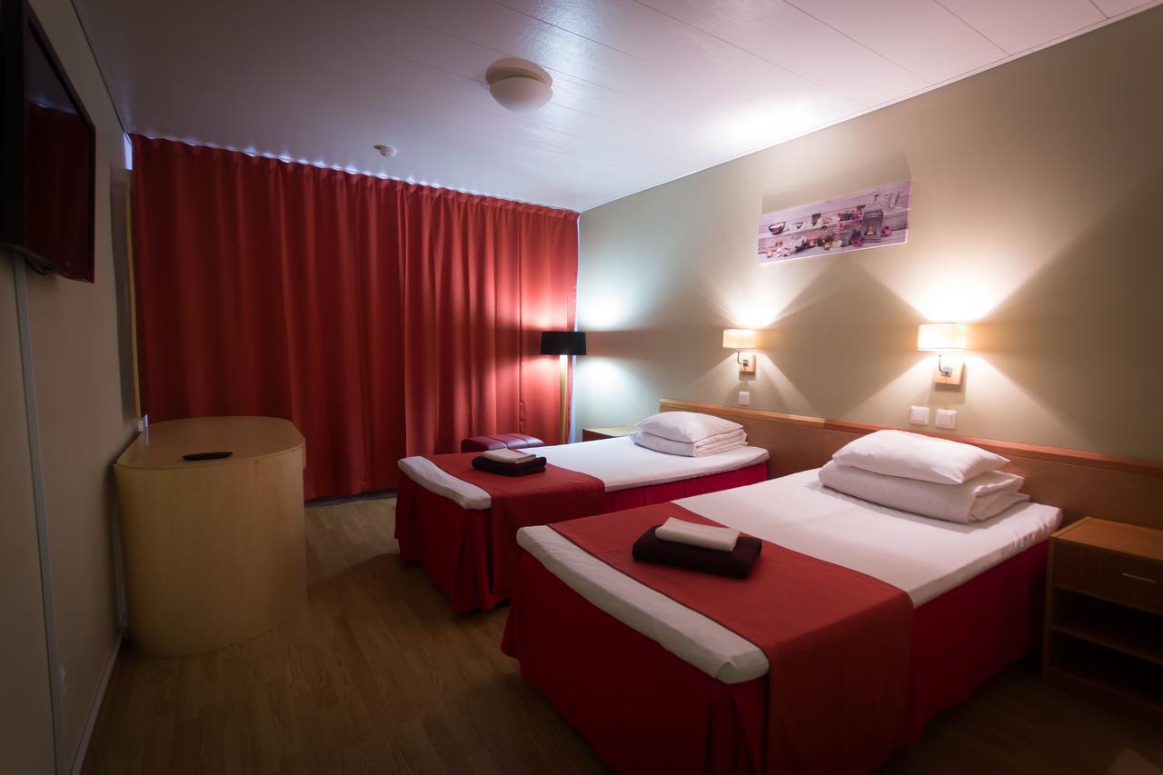 Peoleo Hotell Laagri Exteriér fotografie