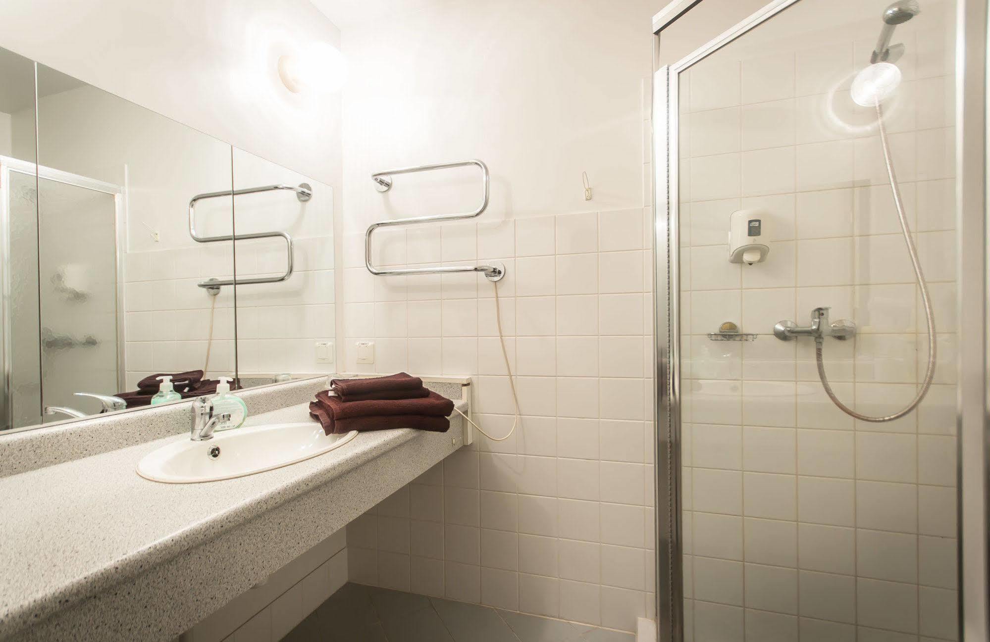 Peoleo Hotell Laagri Exteriér fotografie