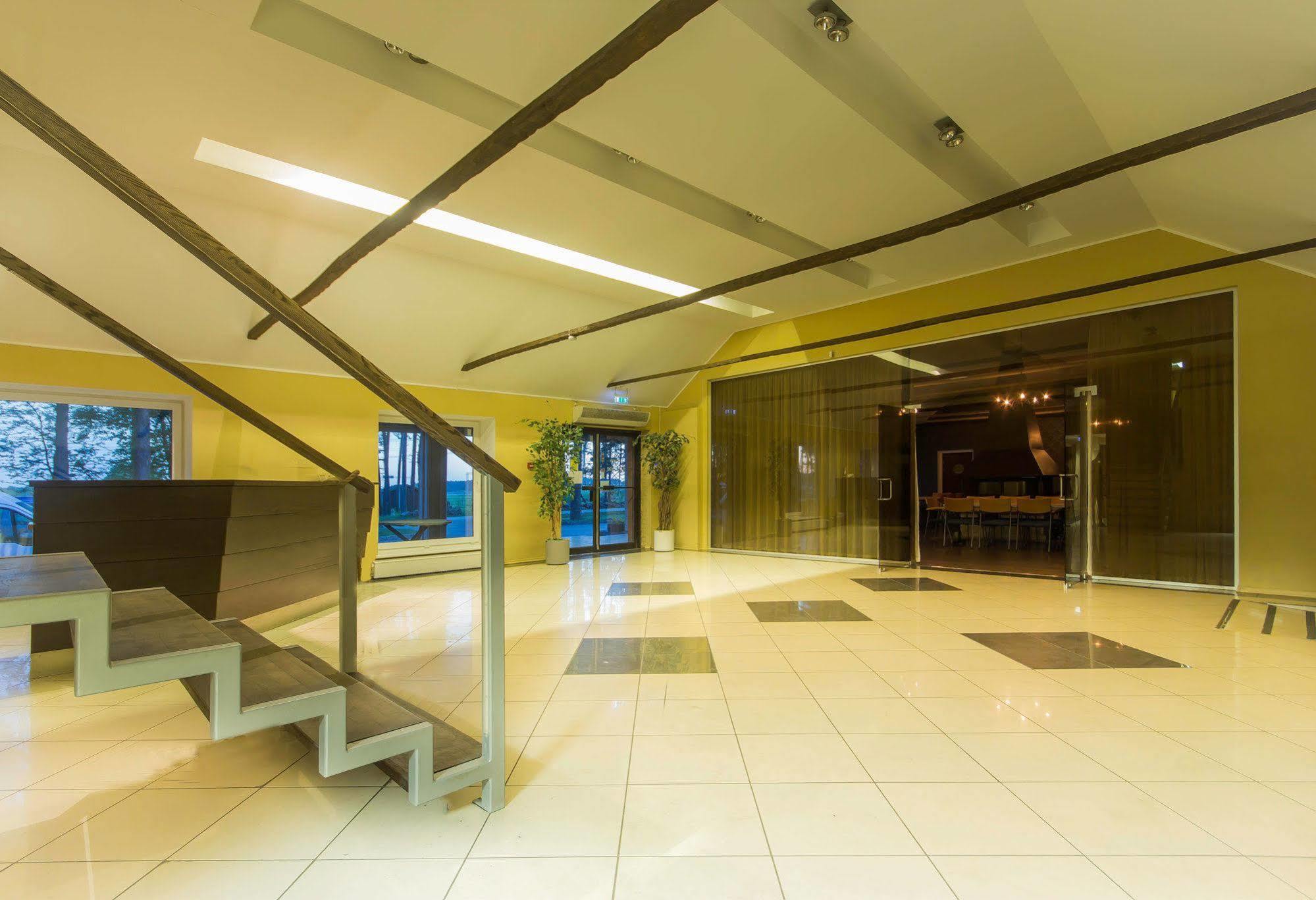 Peoleo Hotell Laagri Exteriér fotografie
